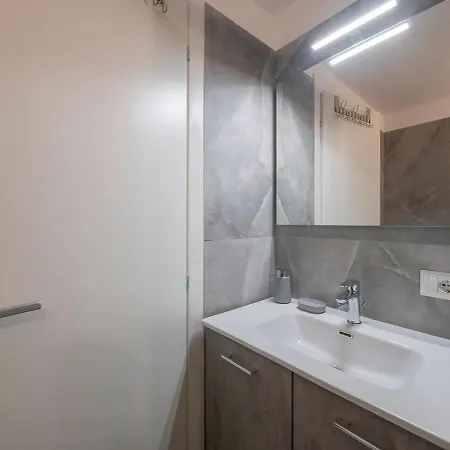 Daire Alpine Retreat Bormio - With Wifi And Smart Tv